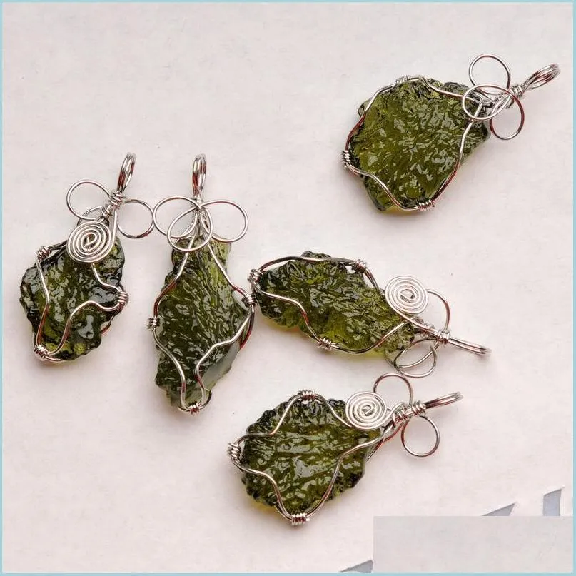 natural moldavite green crystal energy stone pendant for men and women couple necklace fine jewelry lj201016 620 q2