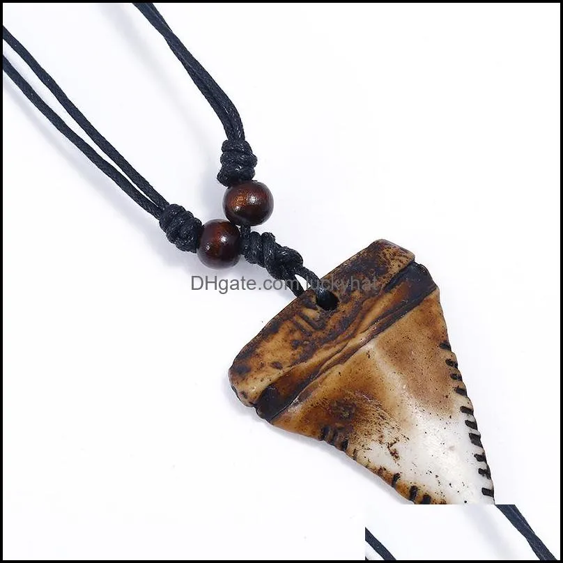 shiping vintage handknitted resin mens necklace