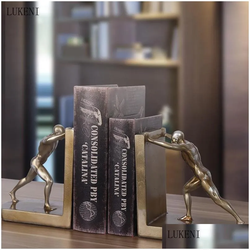 nordic simple and creative study living room wine cabinet decoration ornaments sports people bookends rely on books 210414