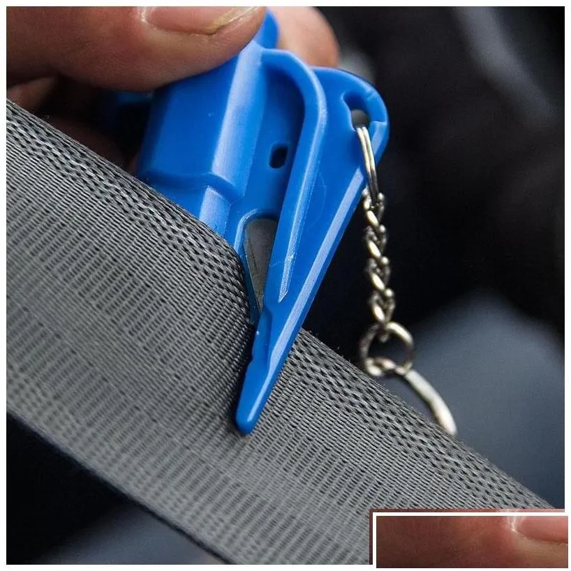 keychains lanyards life saving hammer key chain rings portable self defense emergency rescue car accessories seat belt window brea