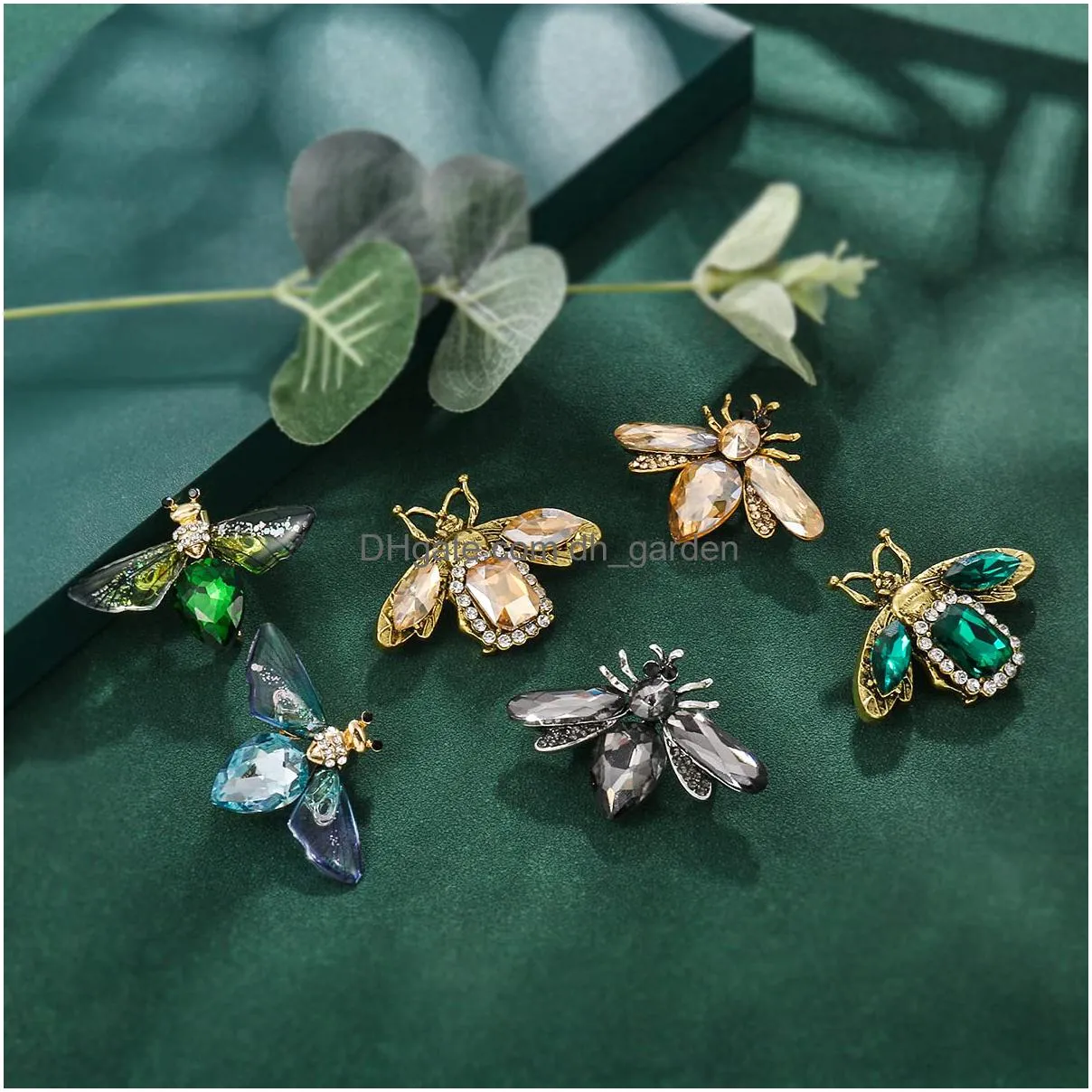 meedoz bee insect brooches for women crystal rhinestone animal lapel brooch pin set for daily decoration