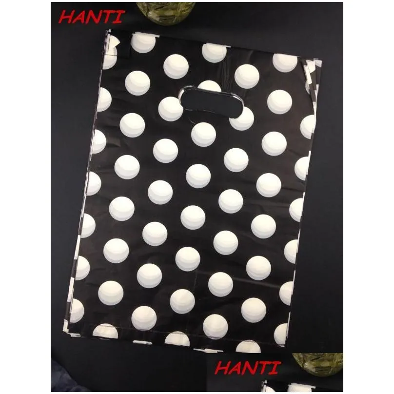 wholesale shipping 100pcs 30x40cm white round dots black gift bag shopping bags plastic hand bags suitable for clothing packaging