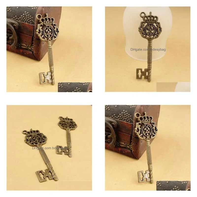 80pcs/lot 22x70mm antique metal alloy lovely large crown key charms pendant vintage jewelry keys charms