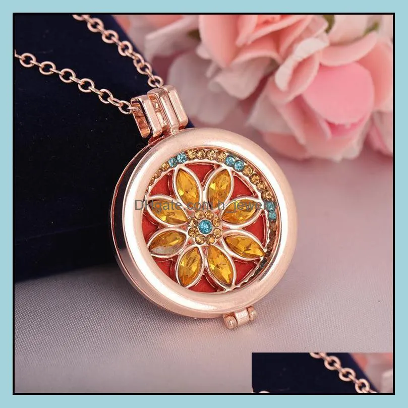 flower pendants necklaces vintage oil aromatherapy aroma diffuser necklace women luxury jewelry open locket necklace