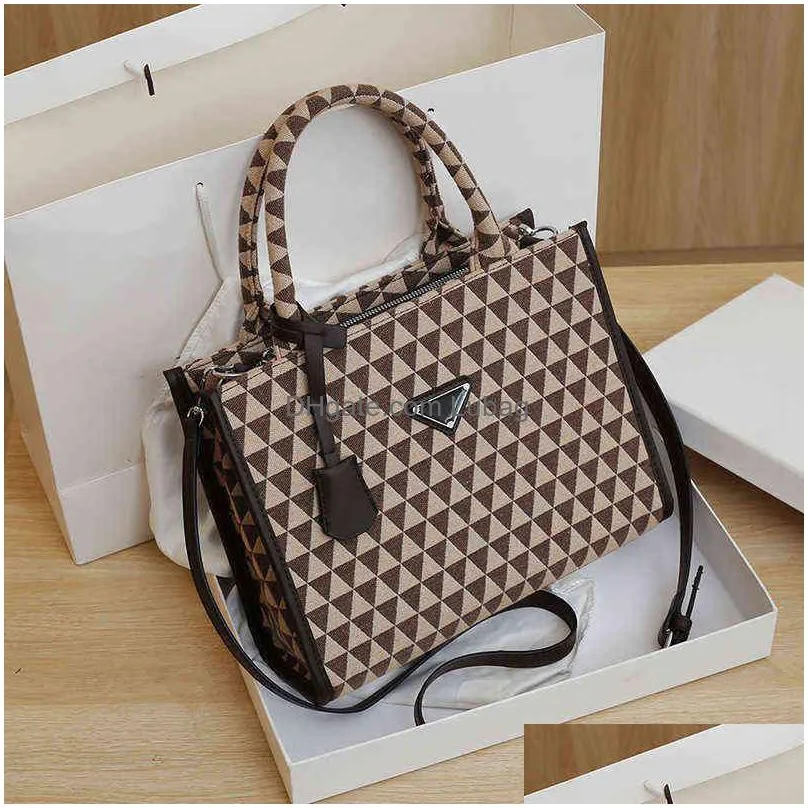 handbag bags canvas womens highcapacity contrast handbag geometric lattice pattern single messenger tote factory wholesale 70 off