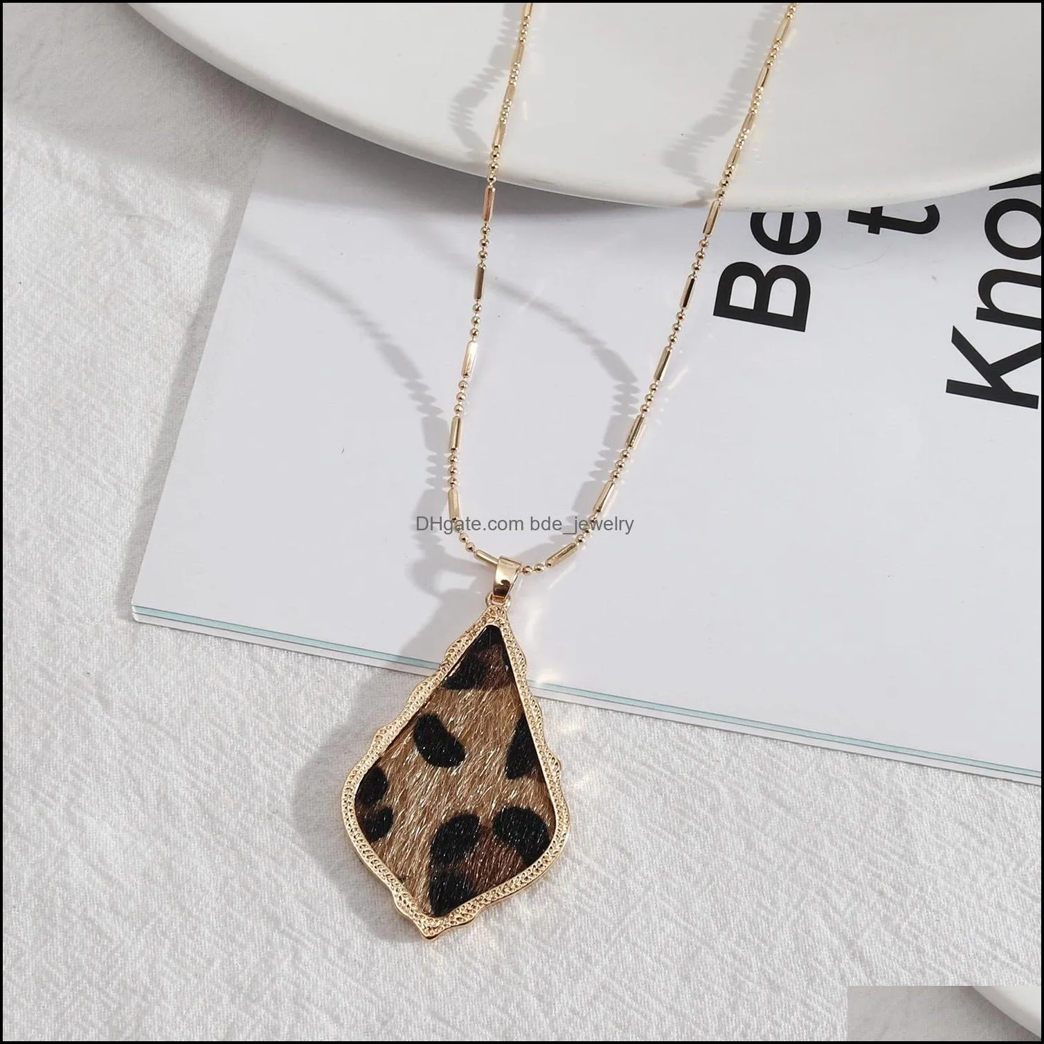 waterdrop frame inspired abalone shell papper leopard leather pendant snakeskin long chain sweater necklace geometric women jewelry