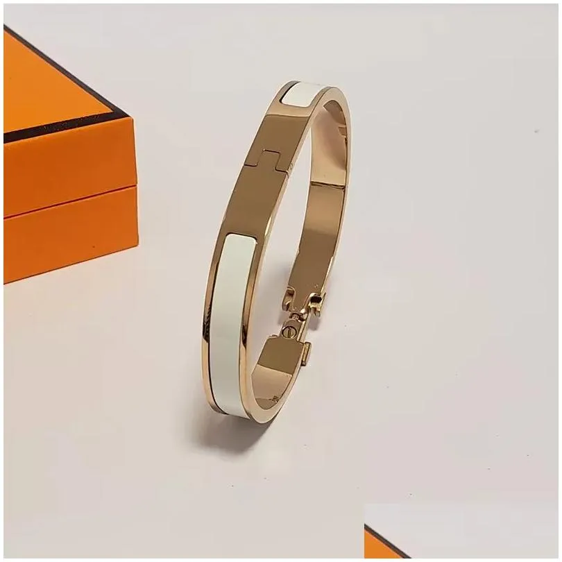 designer bracelet 8mm wide titanium steel jewelry gift size 17 for woman fashion jewelry bangles no box set