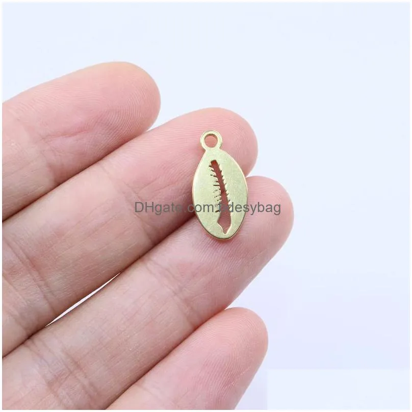 charms 10pcs wholesell stainless steel high quality pretty sea shell pendant diy necklace earrings bracelets unfading 2 colors