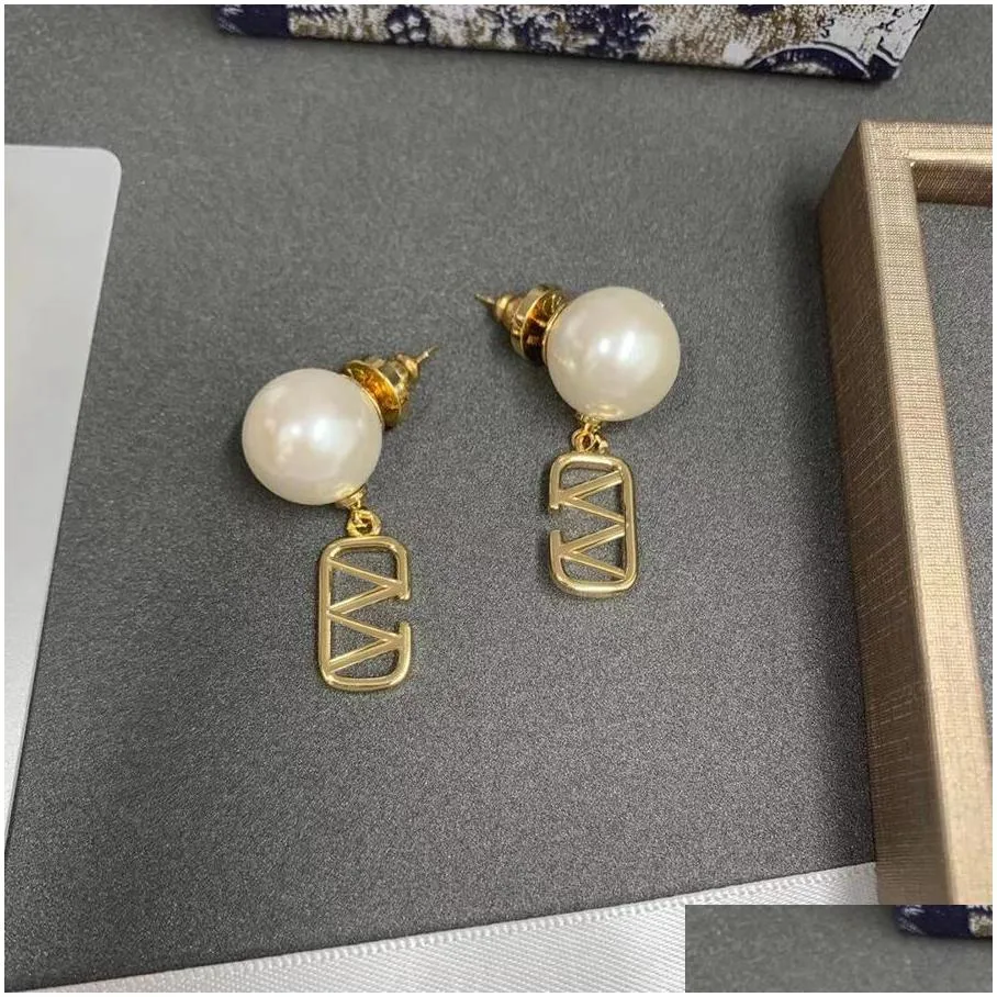 designer earrings fashion hoop pearl ear studs classics temperament earring novel jewelry design for man woman 8 options top quality