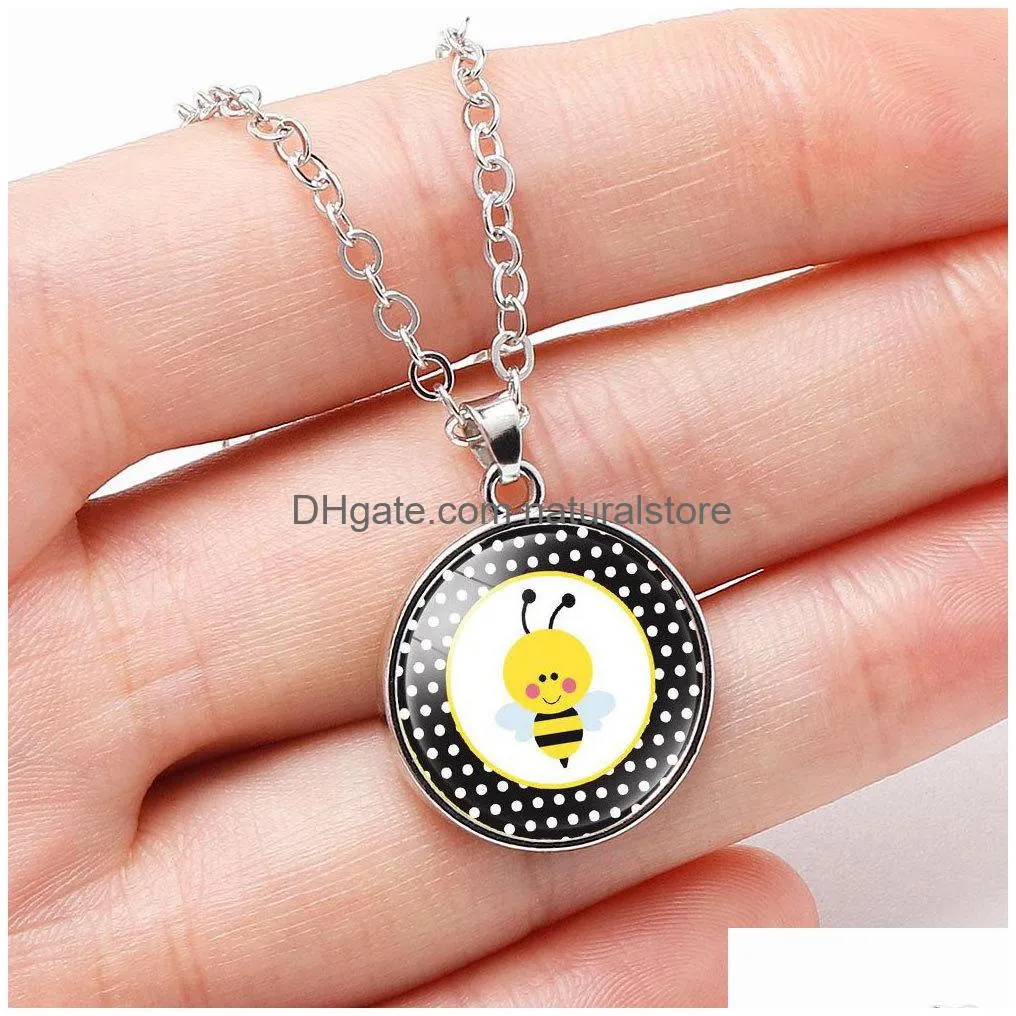 lovely cartoon bee kids necklaces cute animal glass cabochon round pendant silver chains for boys girls children fashion jewelry