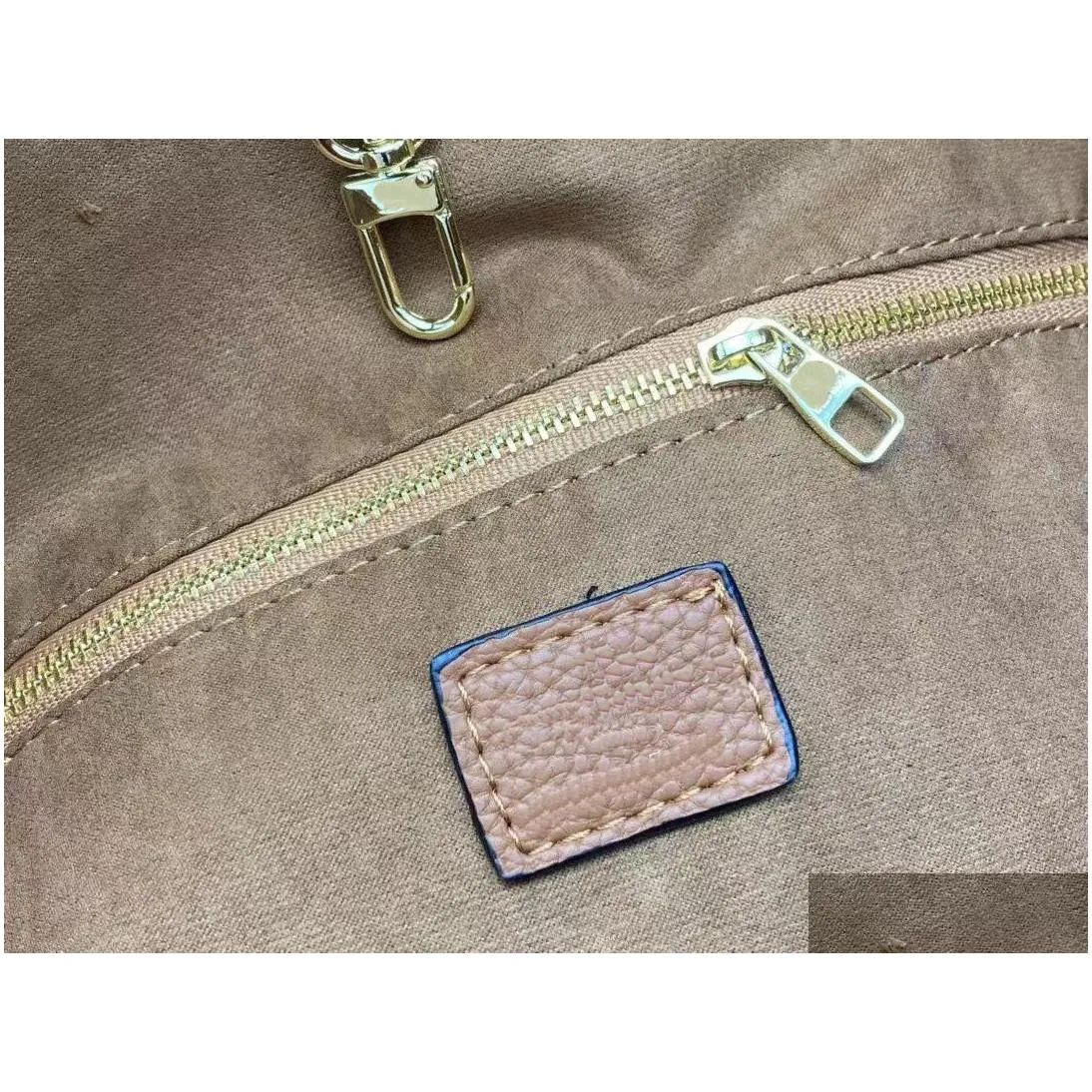 cross body womens handbag shoulder bag large capacity shopping bag two small wallets m45685