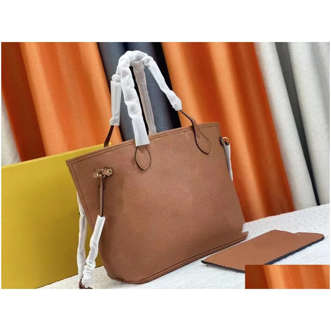 cross body womens handbag shoulder bag large capacity shopping bag two small wallets m45685