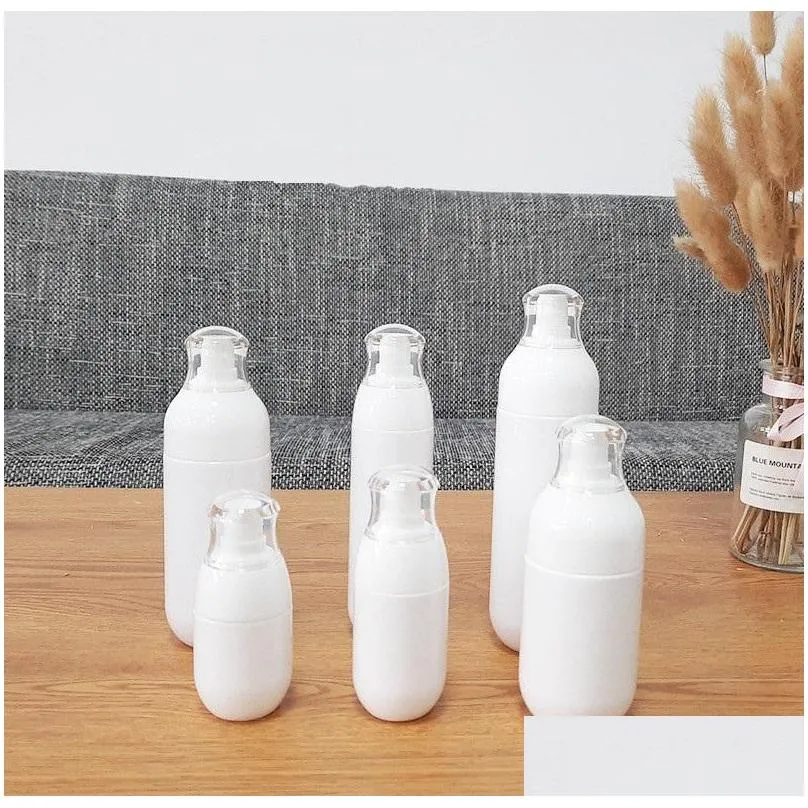 30ml 50ml 100ml white empty spray bottles plastic mini refillable container empty cosmetic containers petg alcohol bottle