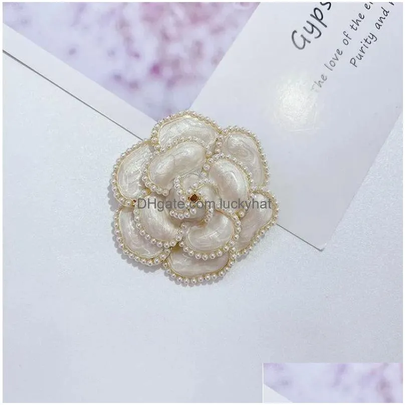 pins brooches camellia pearl for women elegant flower corsage fashion winter jewelry sweater coat luxurious accessories brooch