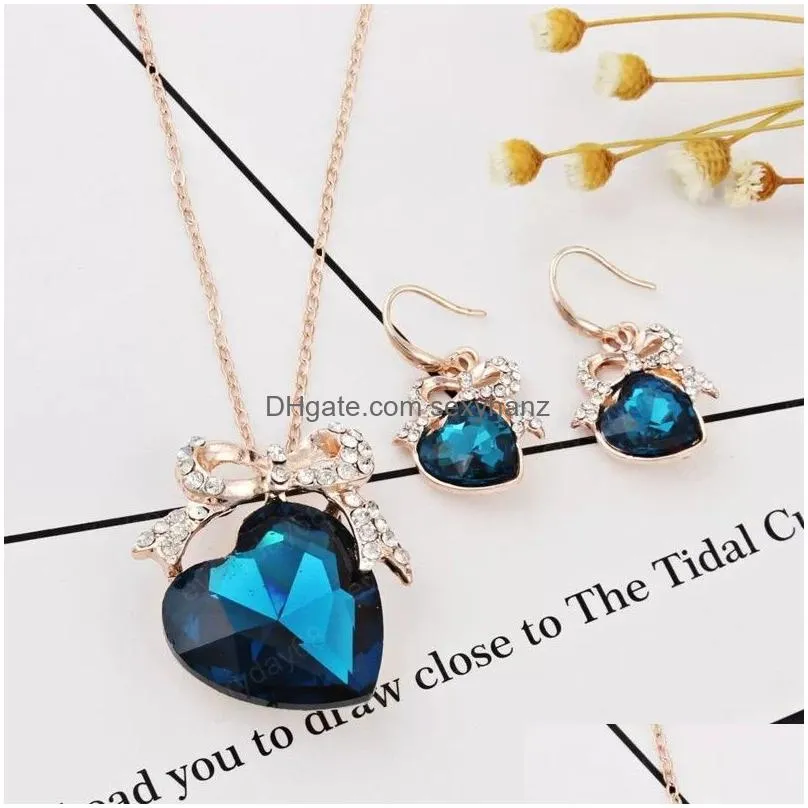fashion design gold color butterfly jewelry sets heart crystal necklaces earrings sets for women wedding party gift jewelry