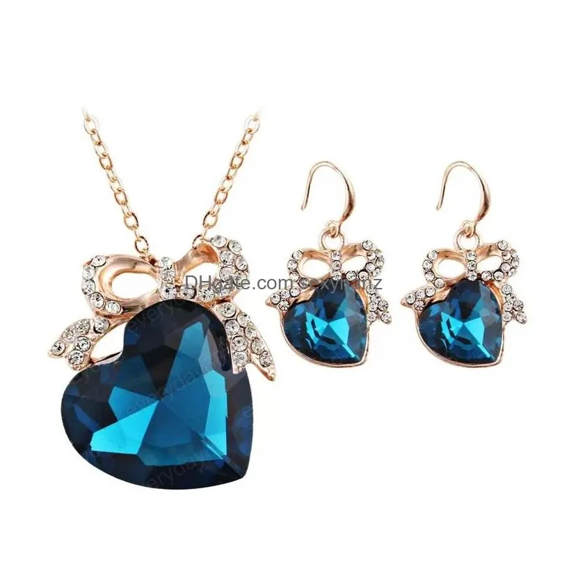 fashion design gold color butterfly jewelry sets heart crystal necklaces earrings sets for women wedding party gift jewelry