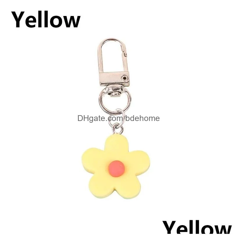 fashion flower keychain korean style cartoon key chain girl cute keyring earphone cover purse backpack ornament accessories
