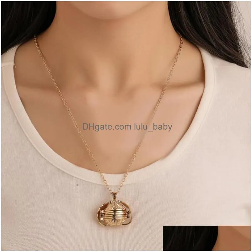  personalized magic p o expanding necklace for women men boy girl family memory floating locket pendant angel wings flash box jewelry
