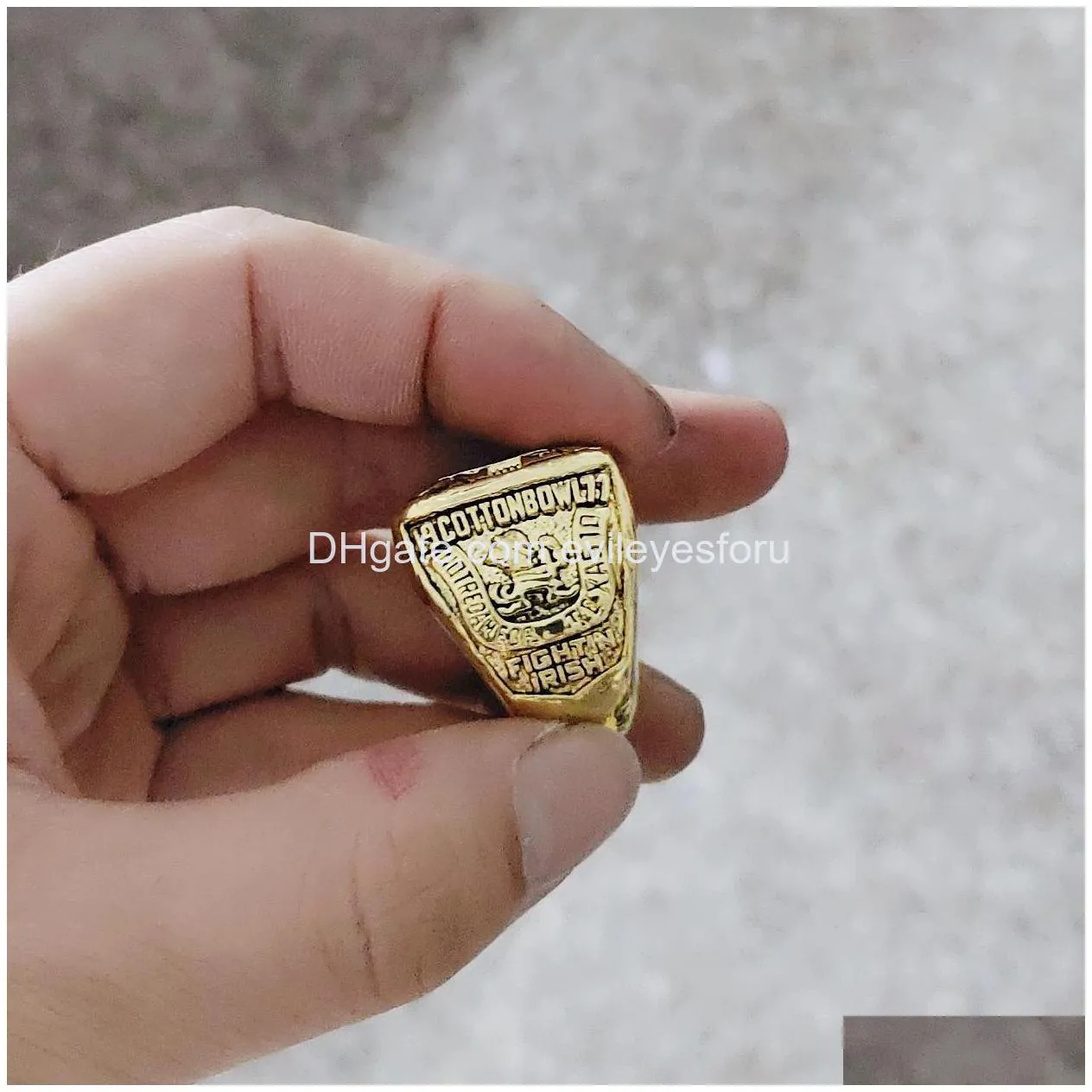 2020 wholesale 1977 hampionship ring fashion gifts from fans and friends leather bag parts accessories and box