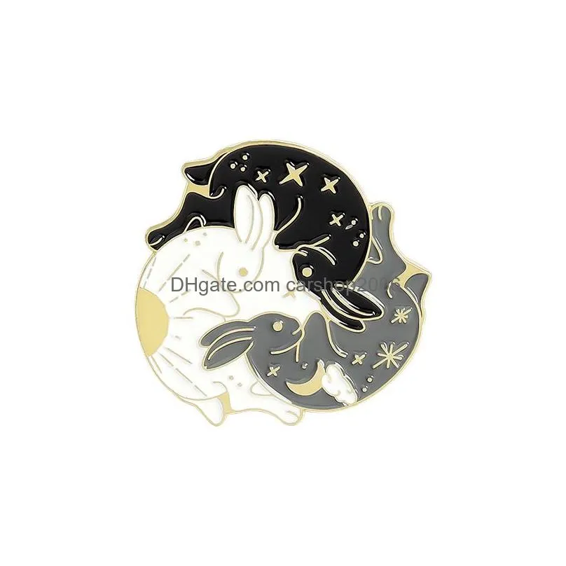 round yinyang brooches pins enamel animal hug cat dragon fox brooch lapel pin top bags badge for women men fashion jewelry