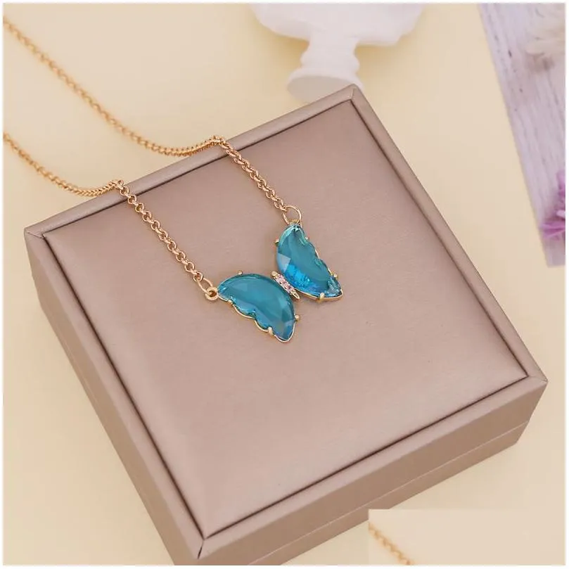 glass crystal butterfly necklace translucent 9 colors luxury jewelry women pendant necklace simple and elegant opp plastic packaging