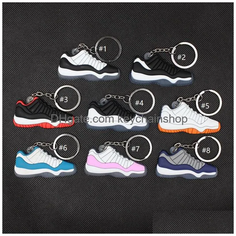 2022 multistyles designer mini sneaker keychain brand sport shoe key chain men women kids key ring creative gift