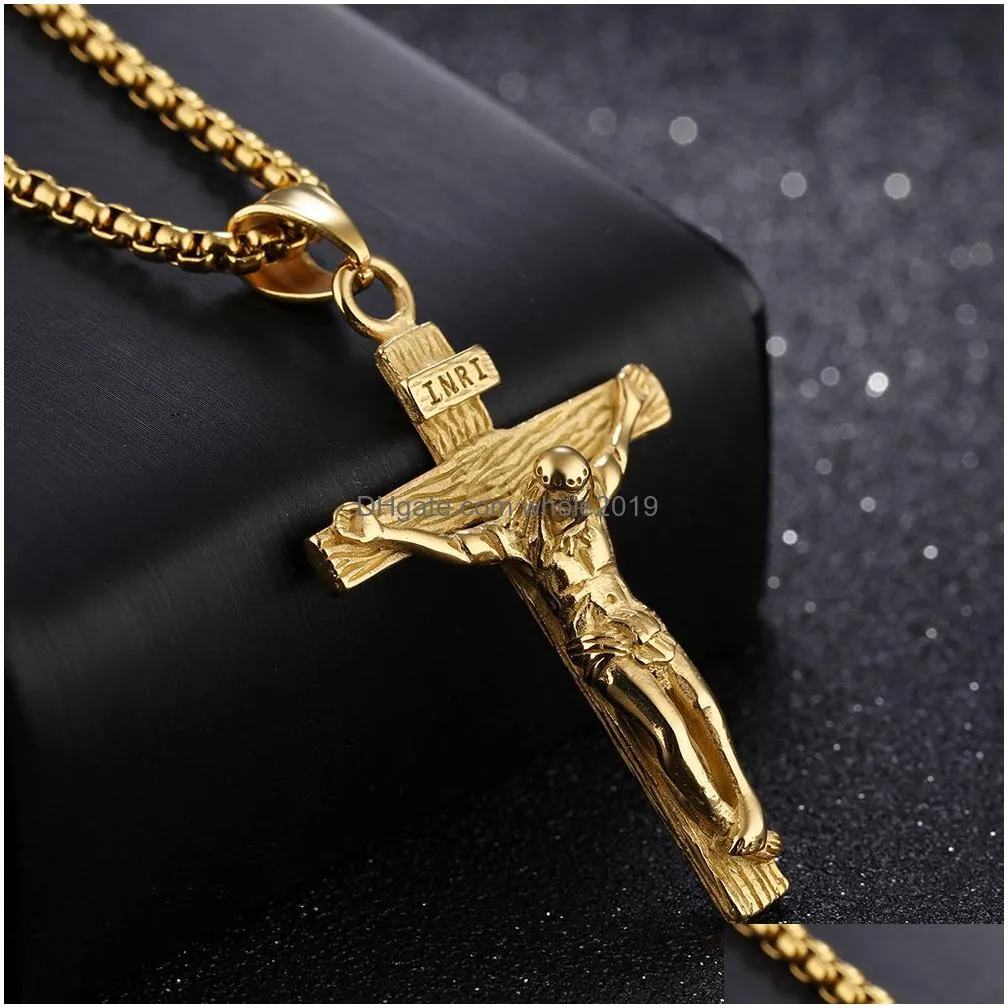 stainless steel religious pendant necklace jesus cross in gold/black gun plating for faithful men women