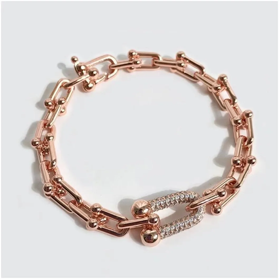 luxurys link designer bracelet women lucky link charm bracelets love trendy fashion shiny and eyecatching fine jewelry elegant temperament versatile