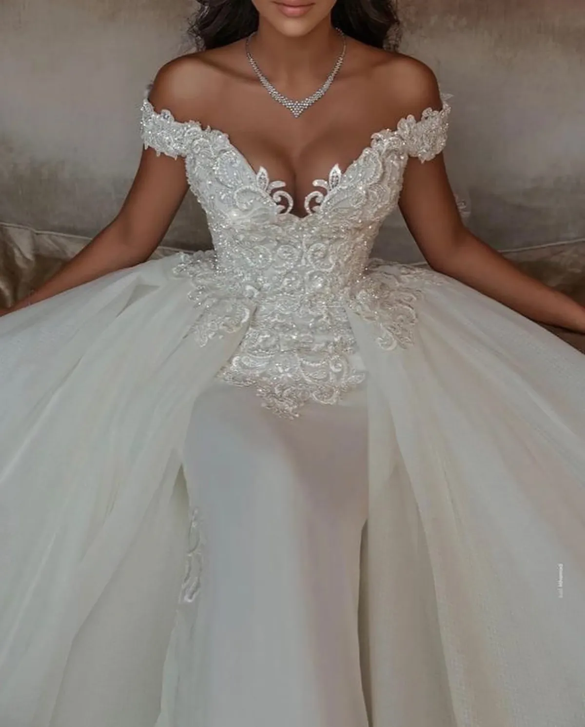 Glamorous Mermaid Wedding Dresses Off the Shoulder Designer Lace Applicants Backless Tulle Court Gown Custom Custom Made Plus Size Bridal Gown Vestidos De Novia