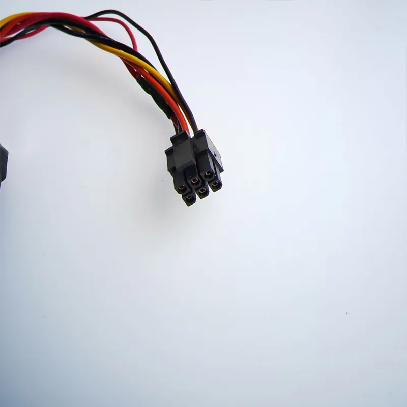 Câble d'alimentation SATA vers 4x SATA (PYO4SATA