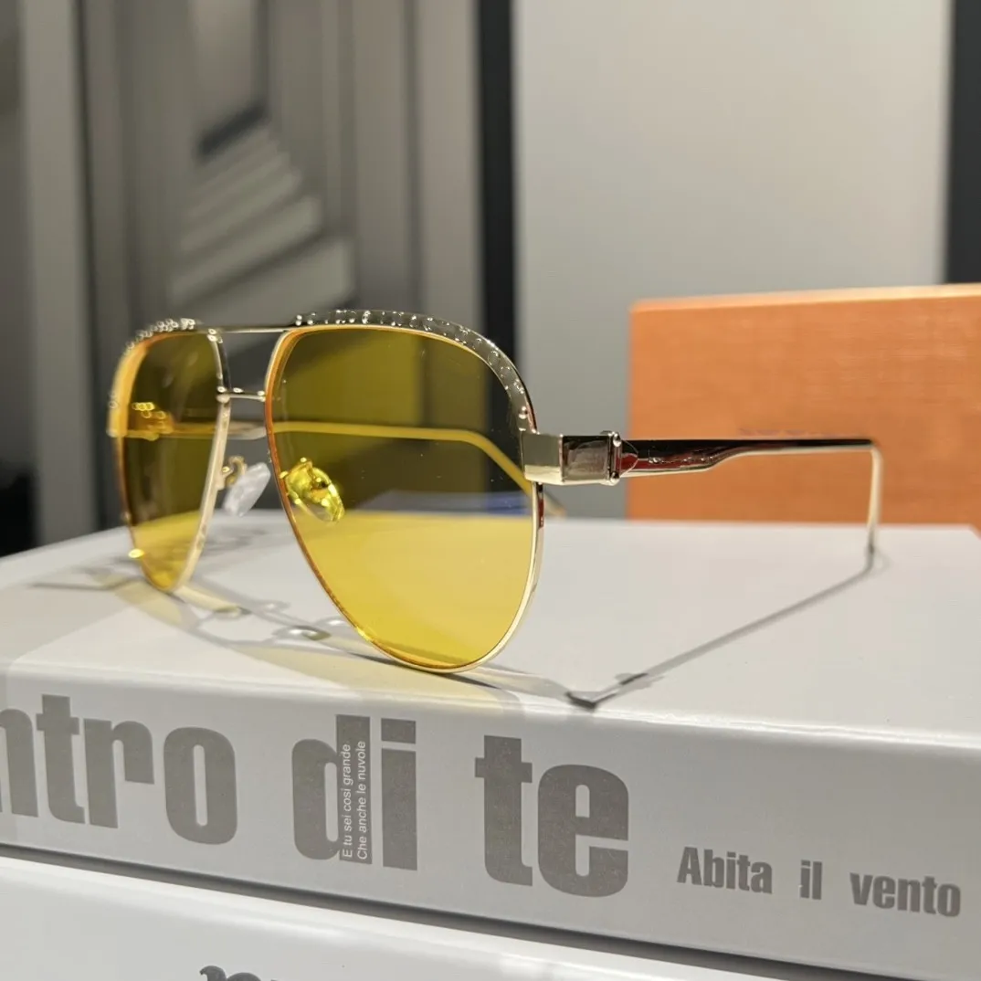 luxury designer Sunglasses men Women Style Millionaire Anti-Ultraviolet Retro Shield Lens Plate Square One-Piece Full Matte Frame Fashion Eyeglasses8378
