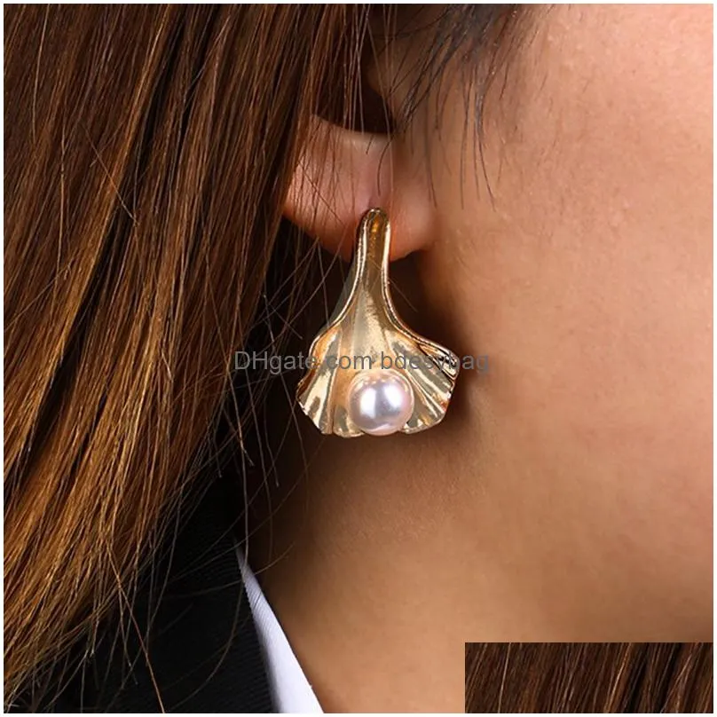 metal pleated shell pearl earrings earrings 1 pearl womens geometric simple temperament pleated shell pearl earrings jewelry