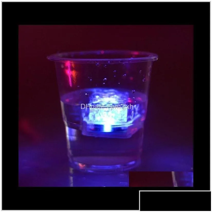 Party Decoration Aoto Colors Mini Romantic Luminous Artificial Ice Cube Flash Led Light Wedding Christ