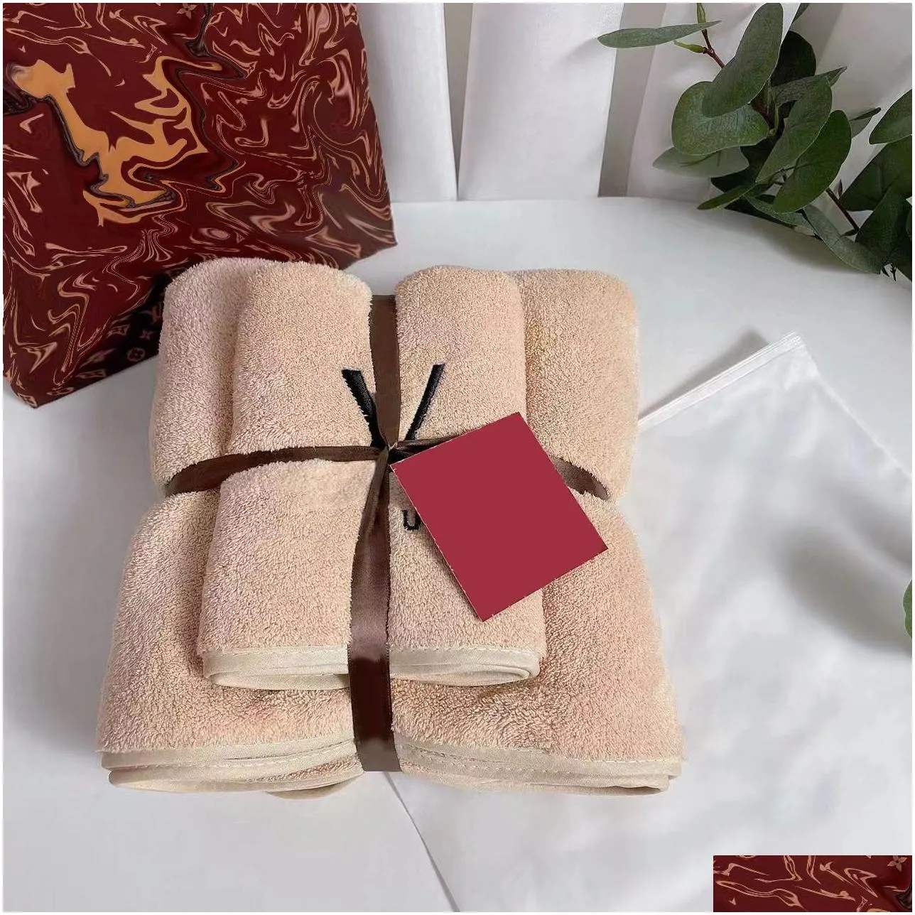 luxurys wash cloths towel designer bath towels set coral velvet fashion womans towel men womens face towels absorbent 2211221d