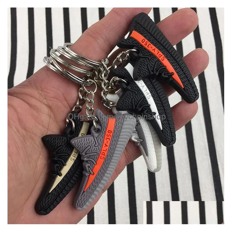 five colors pvc rubber sport shoes keyrings basketball fans high-grade simulation key chain for uni car bag keychains