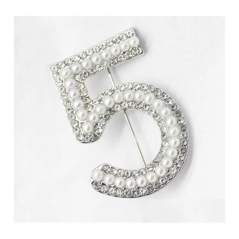 fashion brooches letter 5  rhinestone pins for women party pearl flower number brooch jewelry gift