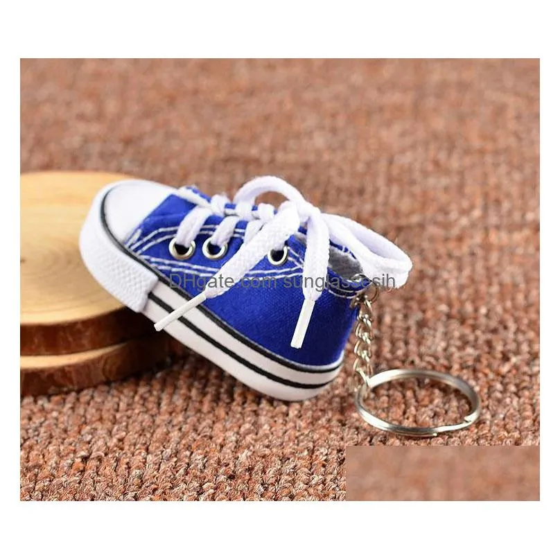 wholesale 7 color 3d sneaker keychain novelty canvas shoes key ring shoes key chain holder handbag pendant favors direct selling