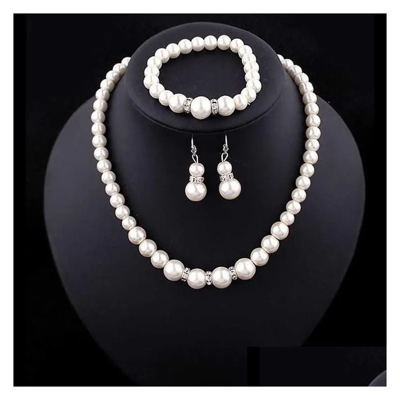 promotion bride jewelry of creative imitation pearl necklace bracelet earrings piece costume wedding jewerly set