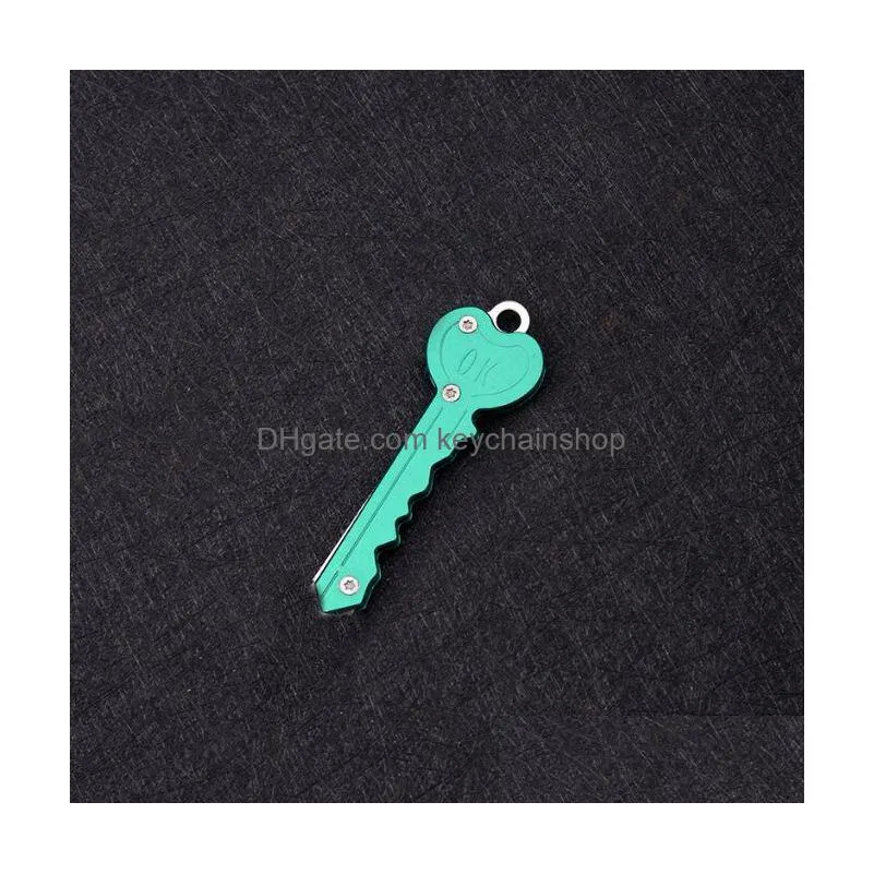 multicolor folding defense mini heart shape keychain bag pendant pocket outdoor security self-defense tool key knife gift 9 colors