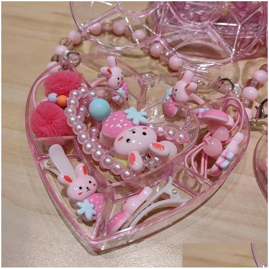 little girl jewelry set party favor beaded necklace hairclip ring with clear heart box storage kids pretend play dress up gift