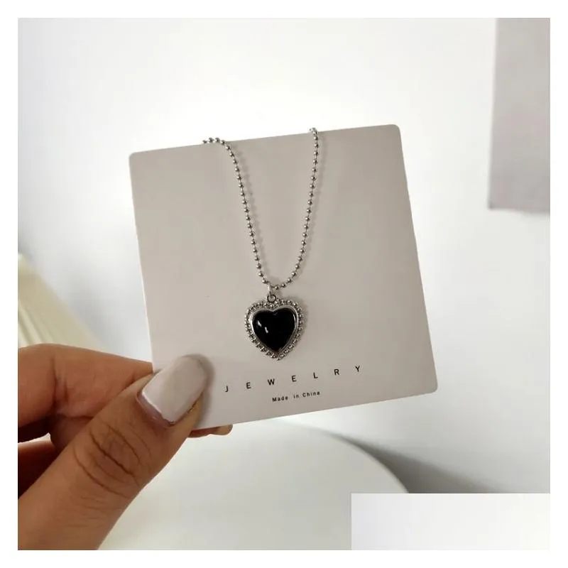 modern jewelry heart pendant necklaces 2021 new design vintage temperament chain necklace for women gifts