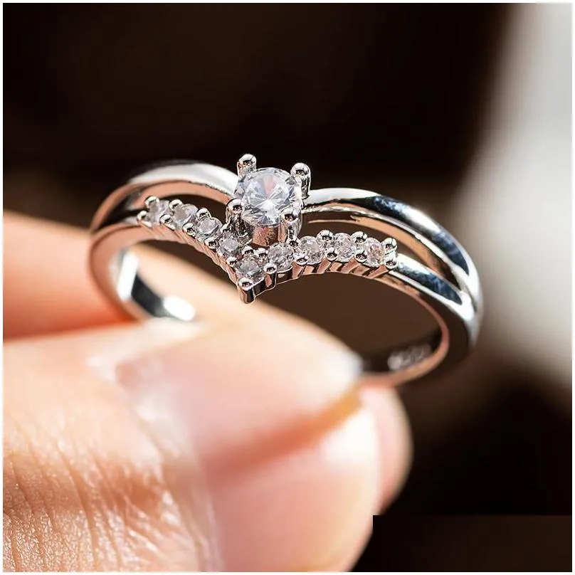 wedding rings 2022 silver color cubic zircon engagement classic for women elegant gift simple rhainstone ring jewelry