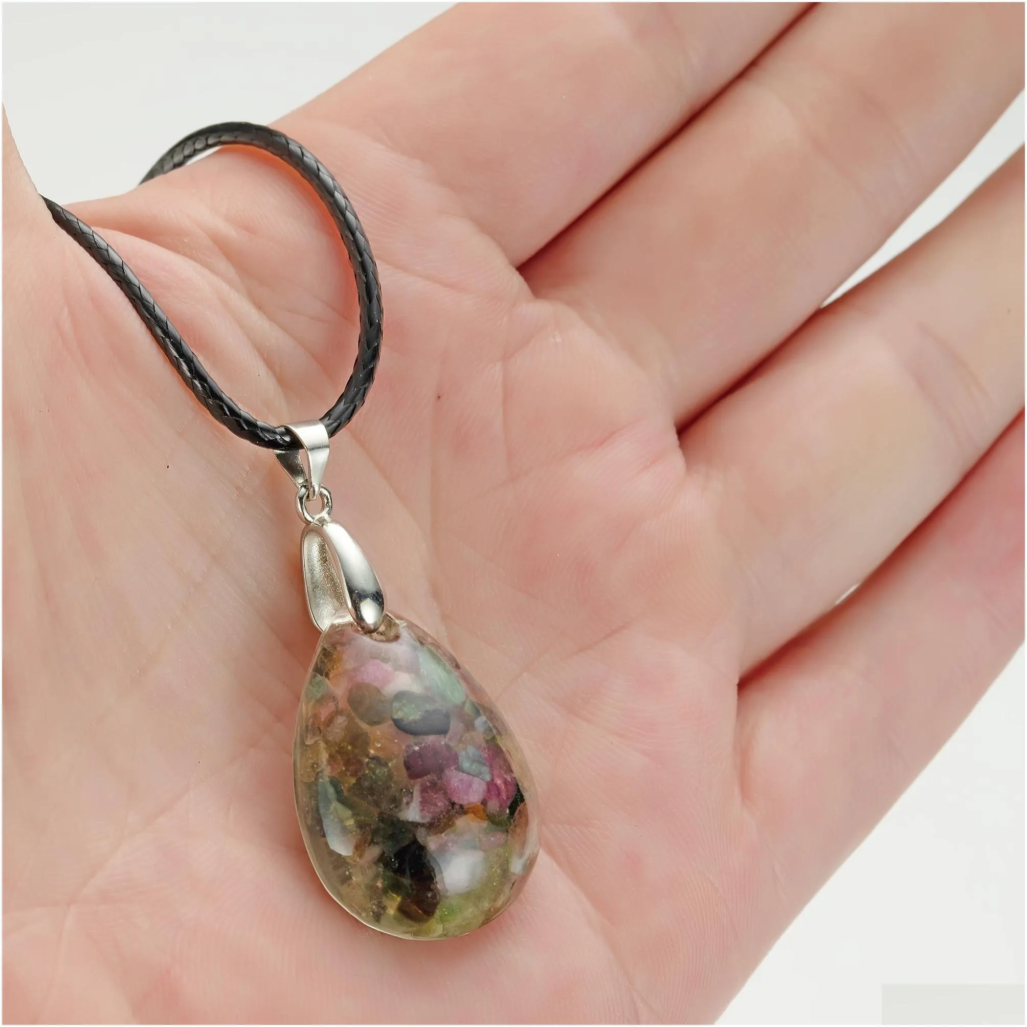 Handmade Chip Stone Wate rdrop Pendant Necklace for Women Men Gemstone & Crystal Column Tear Drop Pendants Jewelry