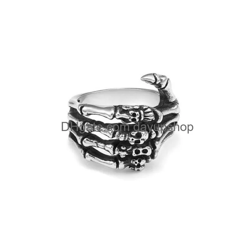 cluster rings retro skull ring men`s dark punk  hand bone men rock party jewelryparty anniversary gift accessories