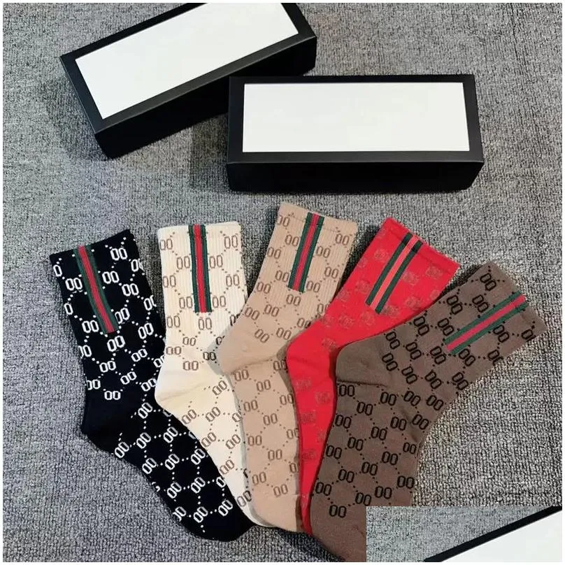 fashion designer mens womens socks five pair luxe sports winter letter printed sock embroidery cotton man woman with box