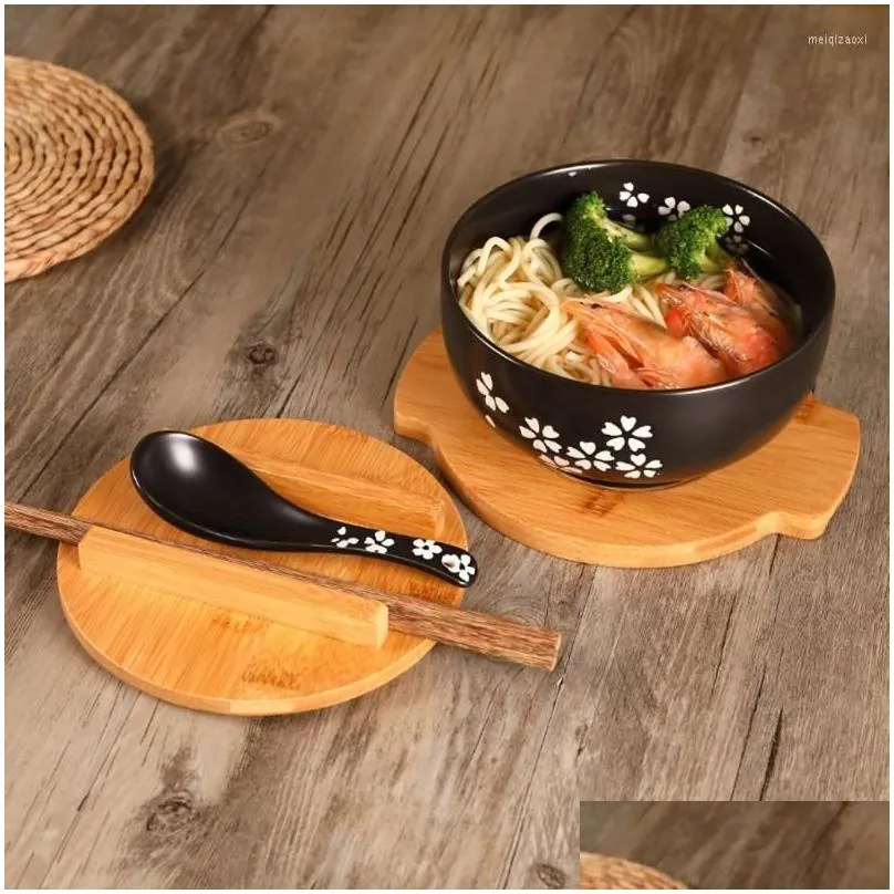 Bowls Bowls Japanese Style Clogkery Bowl Korean Vintage Noodles Rice Ceramic Instant Noodle Chopsticks Lid Spoon Pad Drop Home Garden Dh87G