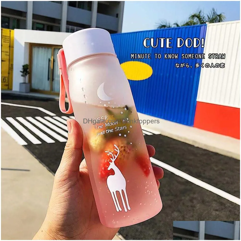 water bottle frosted with straw plastic cup sports cup plastic gradient outdoor sport water bottle cup 560ml