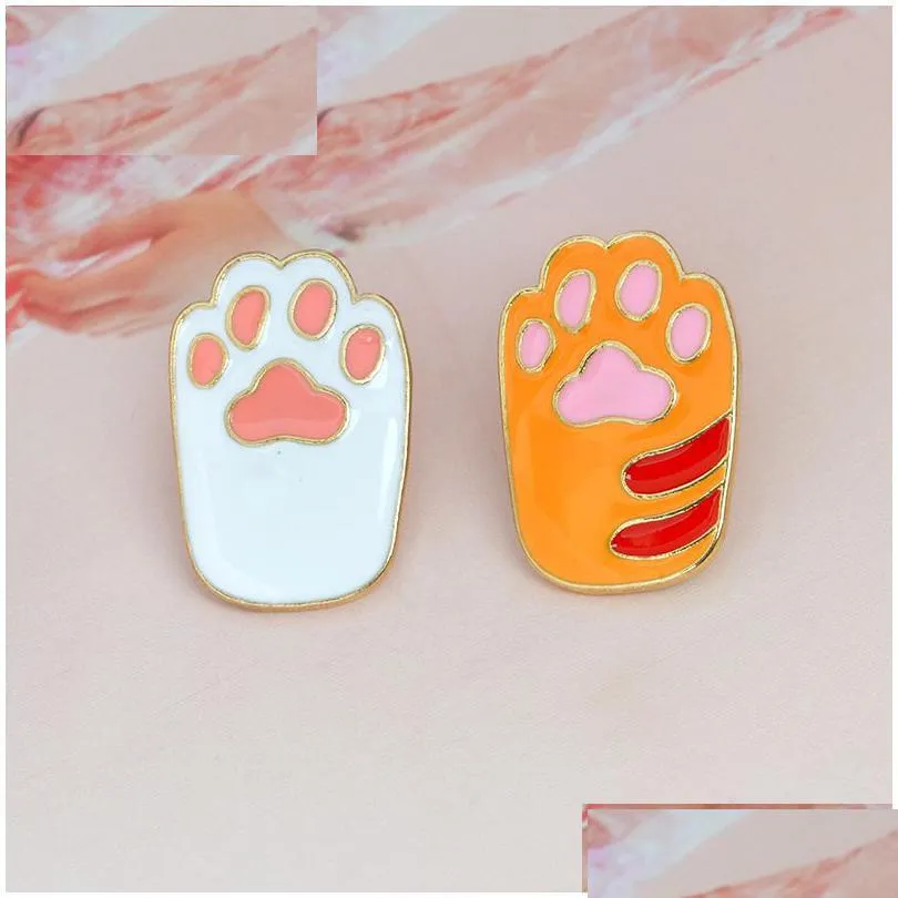 brooches pins pet paw print enamel pin cat dog paw jewelry animal lover button icon decorating badge backpack