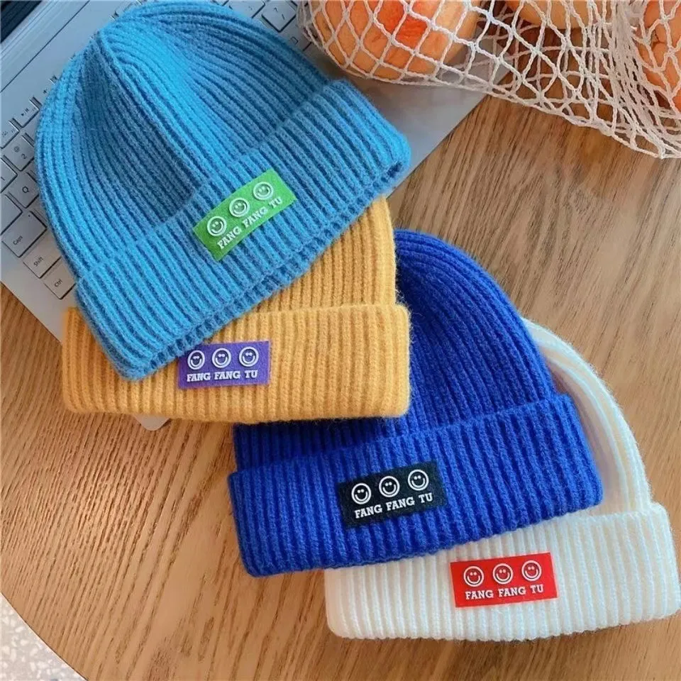 Children`s Labeled Knitted Hat Korean Edition Versatile Warm Winter Woolen Hat Autumn and Winter Student Hat