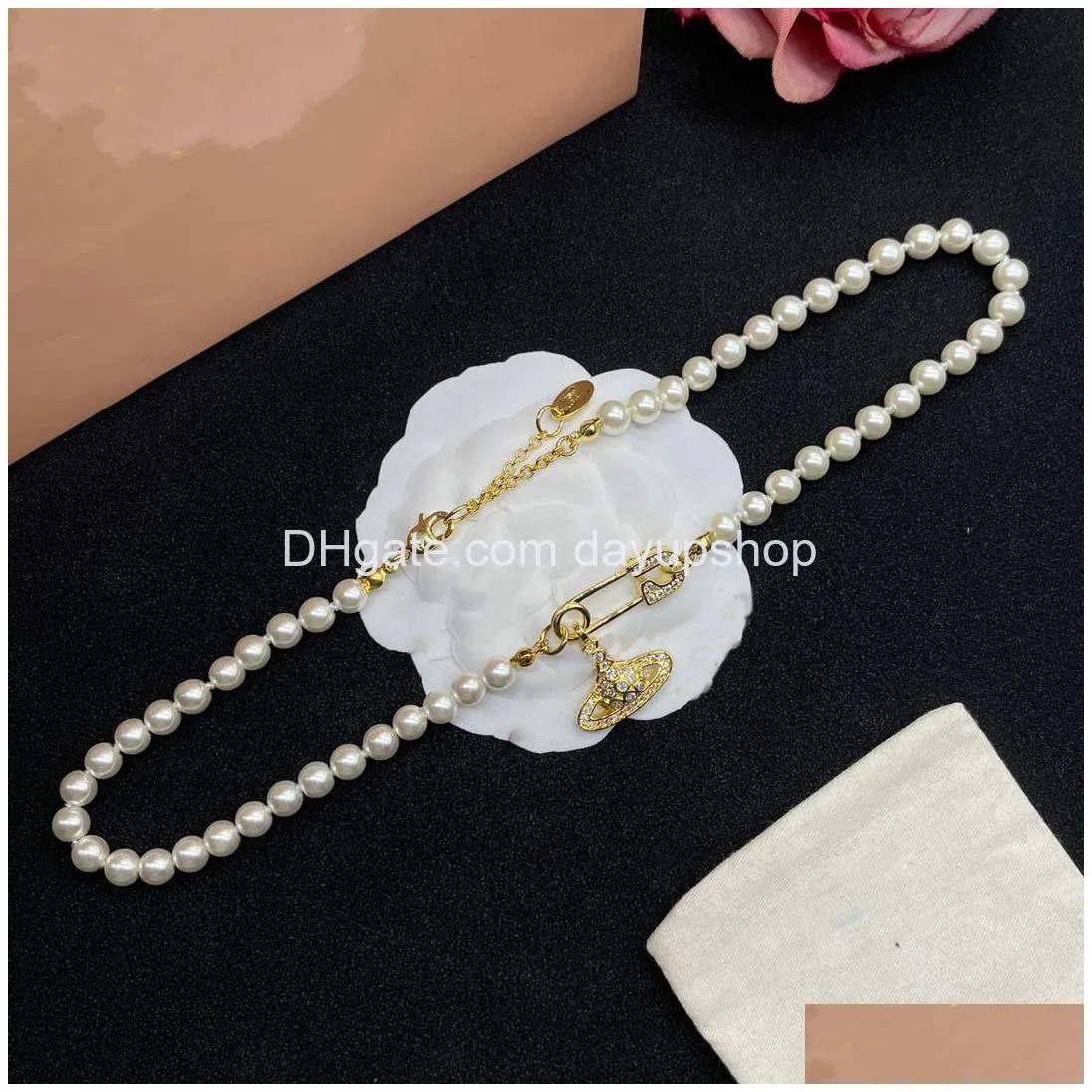 designer pendant necklaces letter vivian chokers luxury women fashion jewelry metal pearl necklace cjeweler westwood 454585